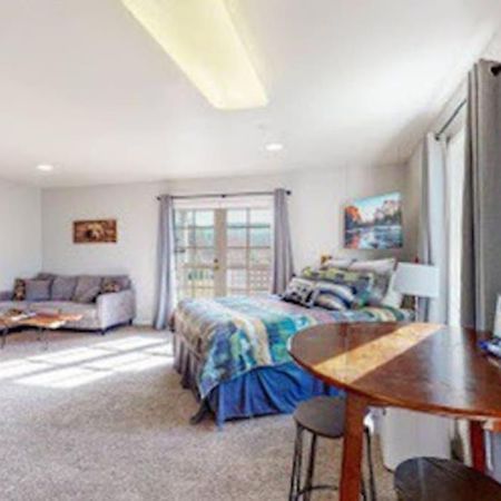 Couples Hideout In Heart Of Oakhurst Exterior foto